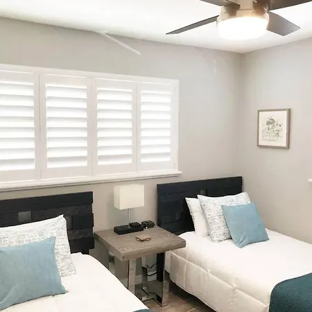 Modern Apartment - 1 Of 4 Punta Gorda Exterior photo